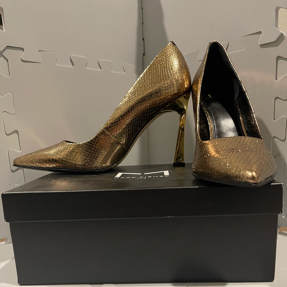 Marc Fisher Sassie Heels in Bronze/Gold size 11